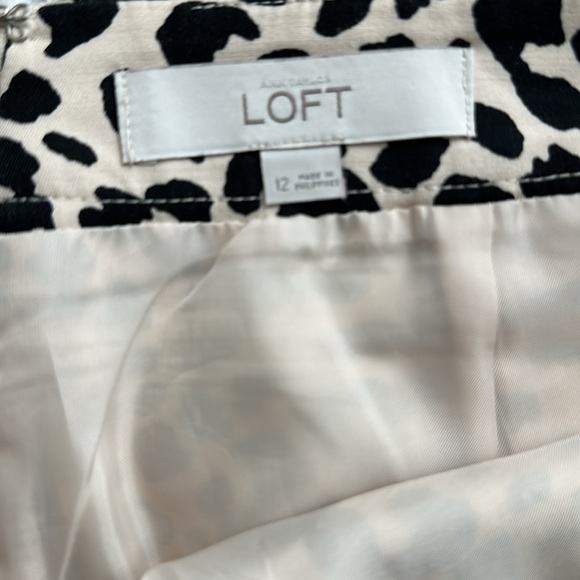 LOFT | Cheetah Print Skirt | Cream | Size 12 - Picture 5 of 11